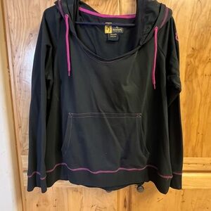 BROWNING | 2XL | women’s | Black Hoodie with Pink Accents